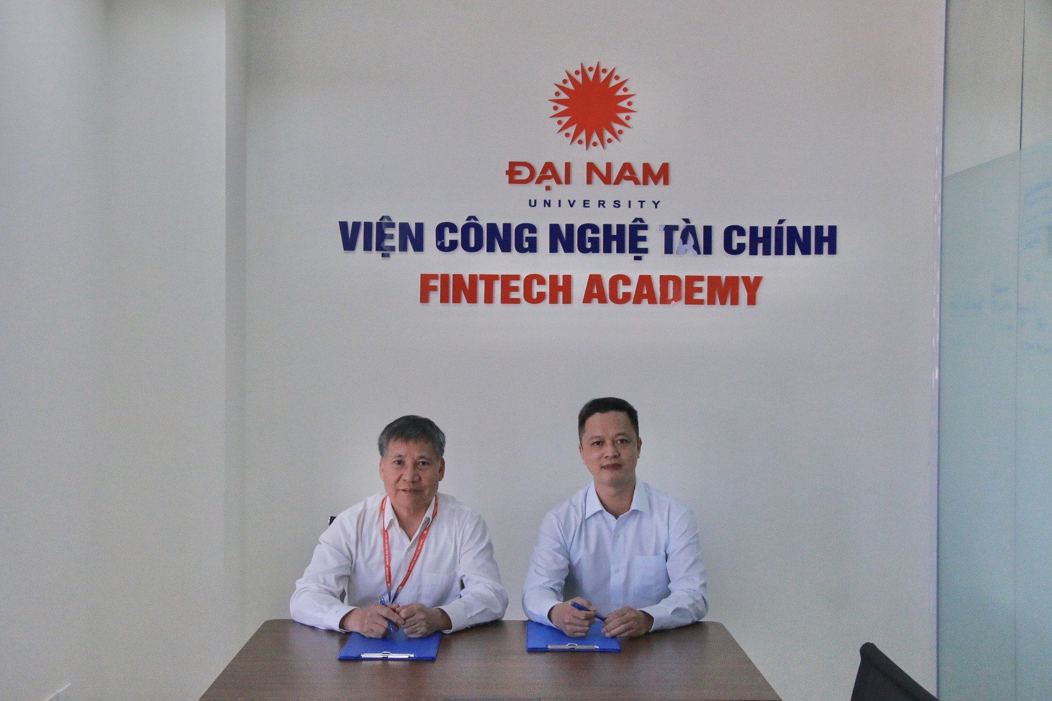 EPS Solution Partners with Financial Technology Institute - Dai Nam University